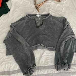 Pre-loved long sleeve crop sweater